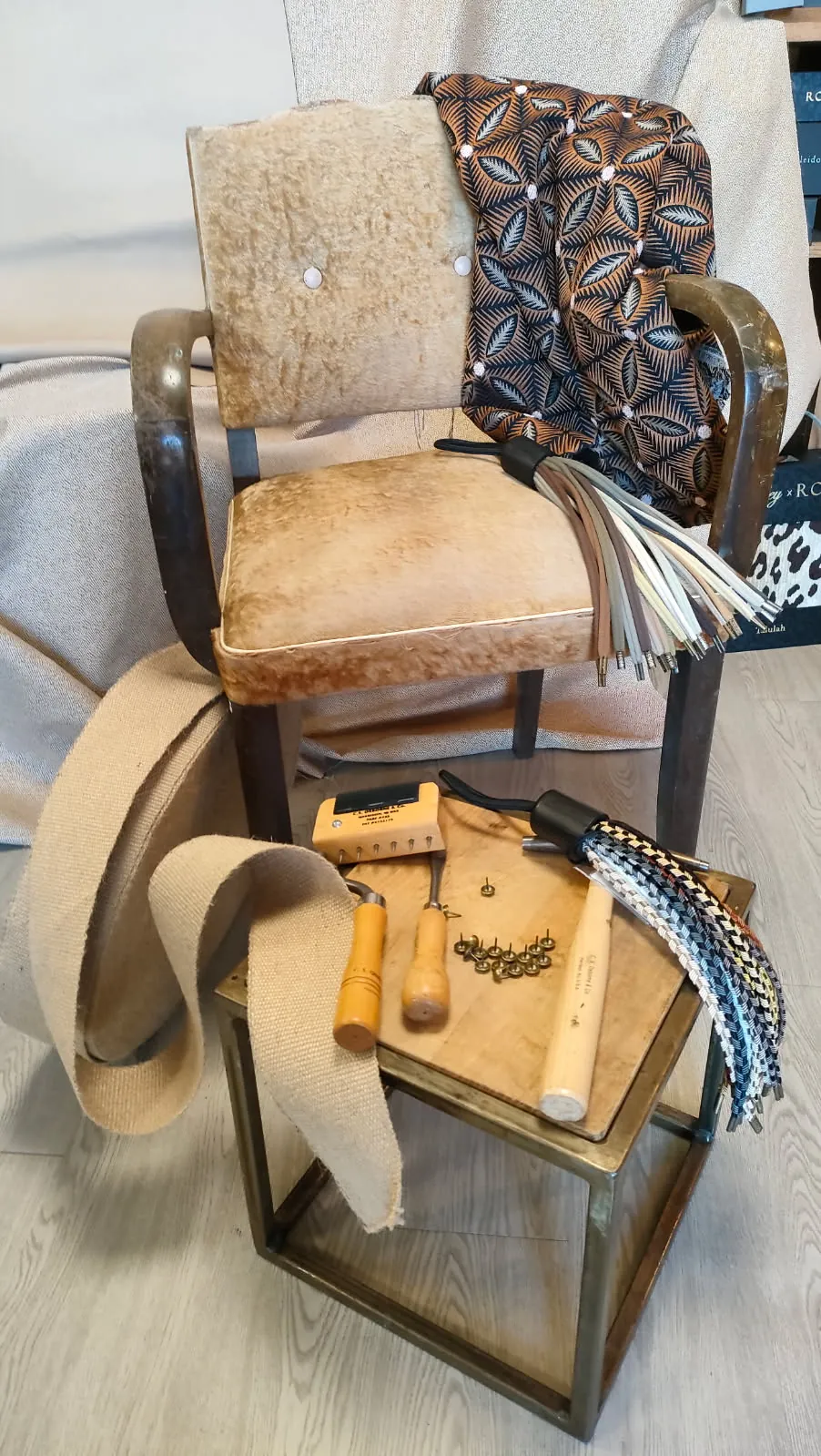 Fauteuil retapissé